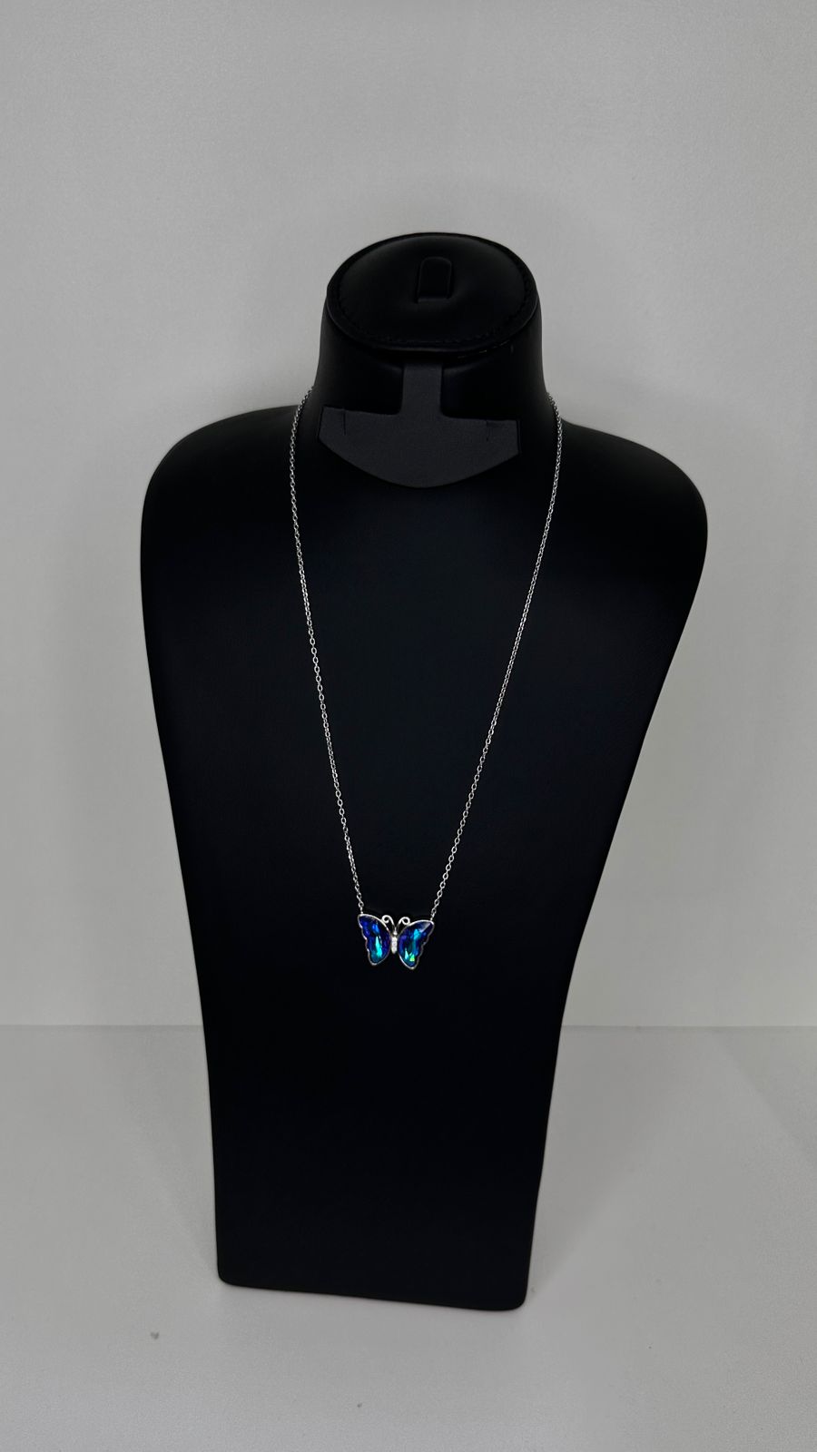 necklace blue