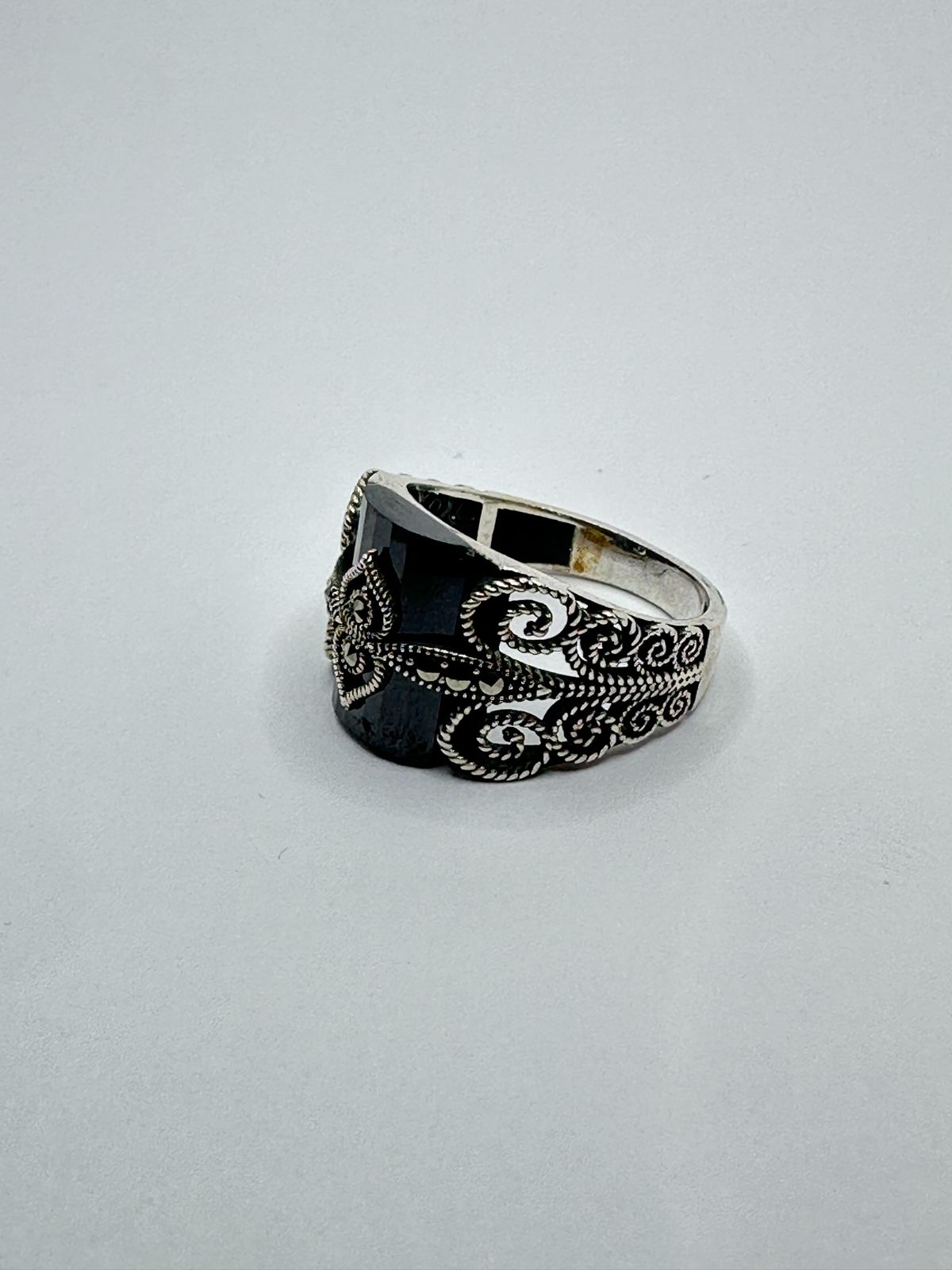 Black Reflection Ring